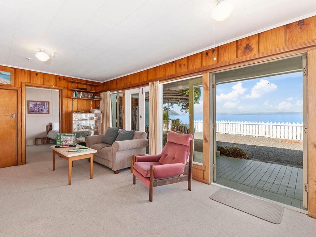 Lake Edge Cottage - Waitahanui Holiday Home Ngoại thất bức ảnh